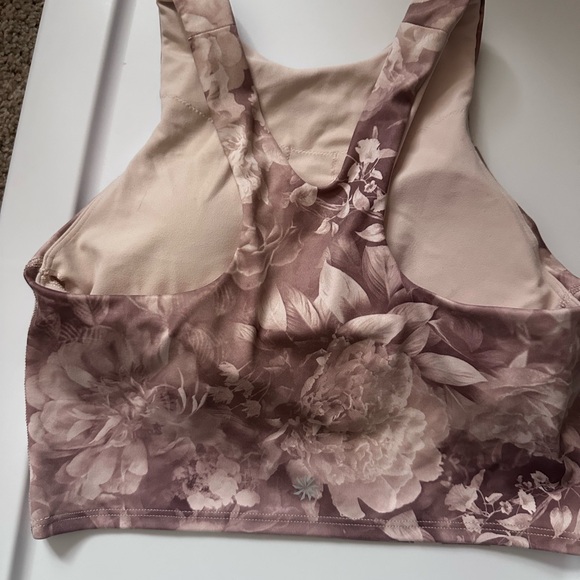 Athleta Floral Crop Top in Mauve and Cream - Picture 2 of 3